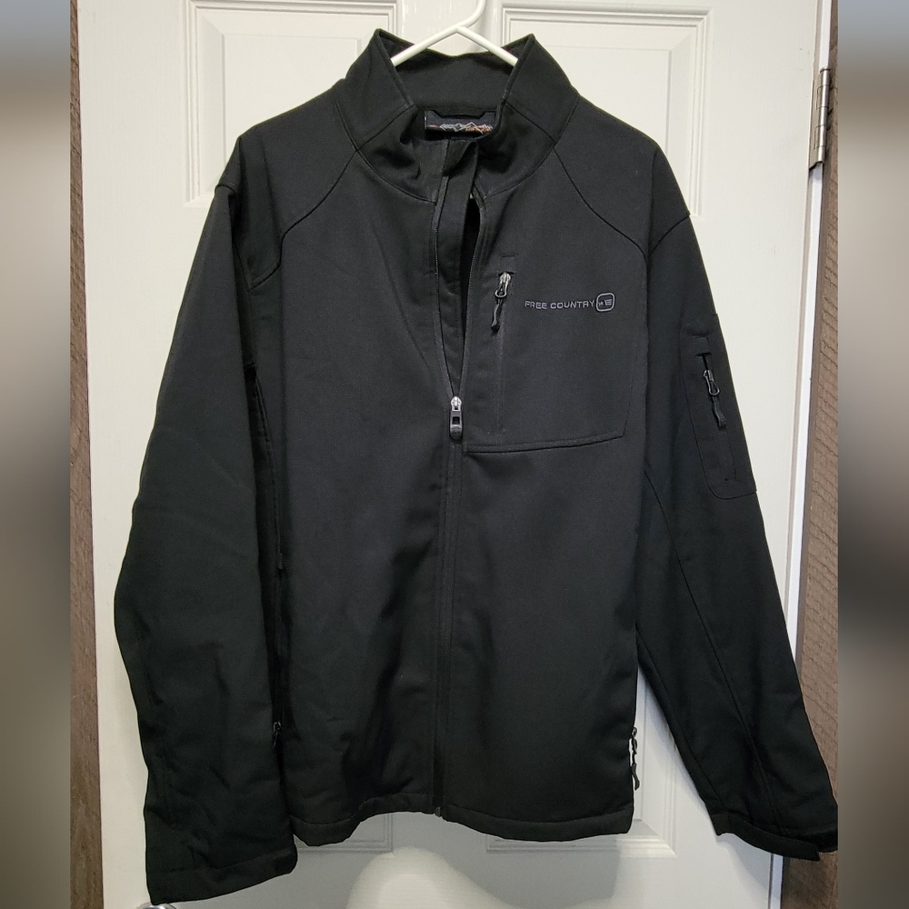 Free Country Men's Performance Jacket in Black